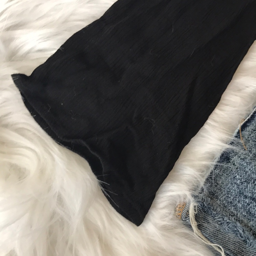 Black crop top - Picture 4 of 5